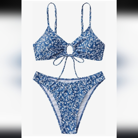 SHEIN Other - SHEIN Blue And White Ditsy Floral Bikini, Size Med